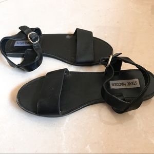 Steve Madden sandals